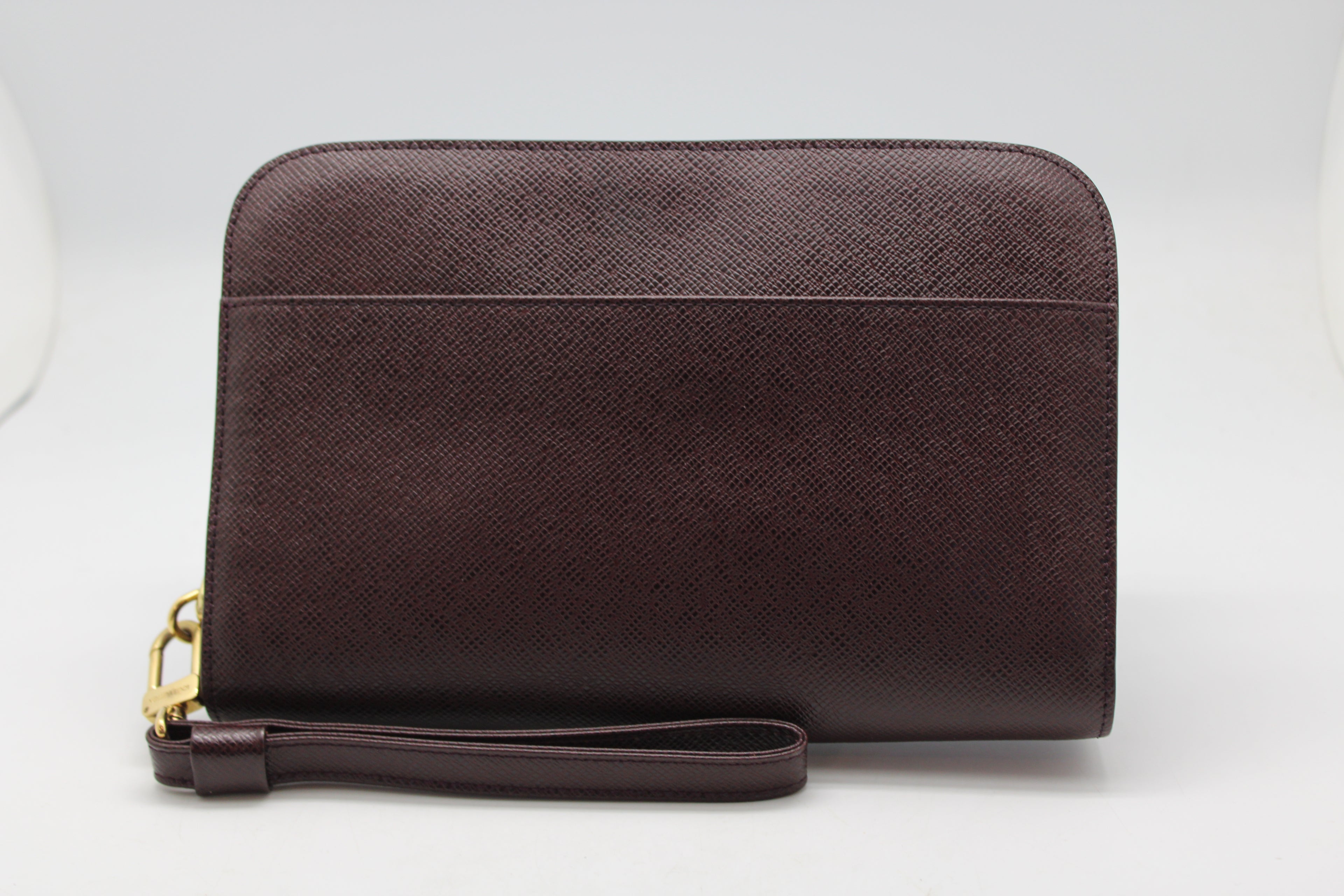 Louis Vuitton Taiga Baikal