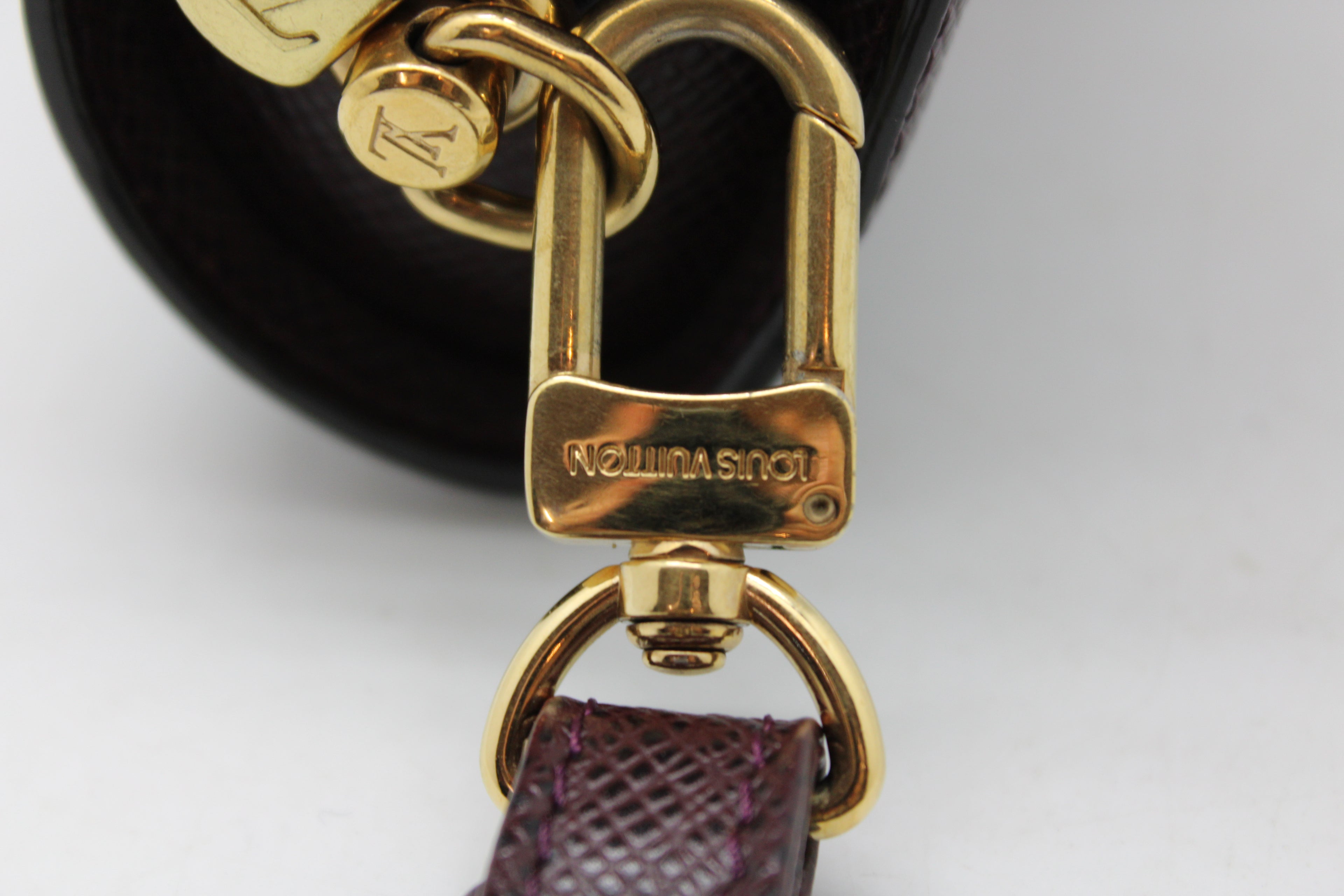 Louis Vuitton Taiga Baikal